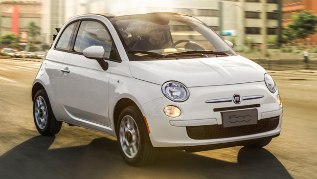 Fiat lança 500 Cabrio EVO por R$ 56.900