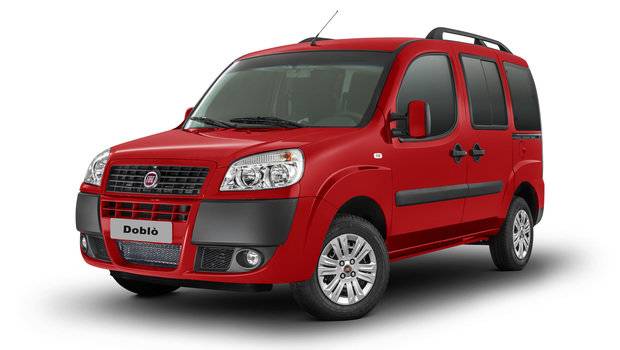Fiat lança Doblò 2015 com novidades