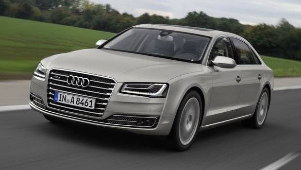 Audi A8 L chega por R$ 457,3 mil