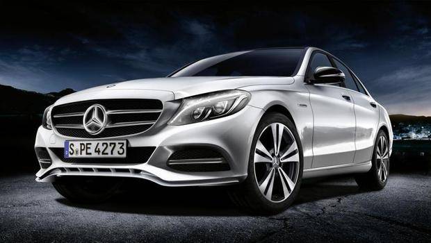 Mercedes divulga kits especiais para o novo Classe C
