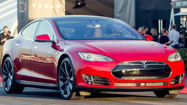 Tesla Model anuncia atualização para o Model S P85D