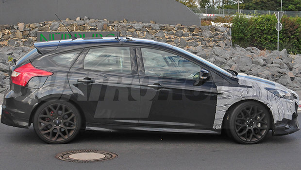 ford-focus-rs-1.jpeg ford-focus-rs-1.jpeg