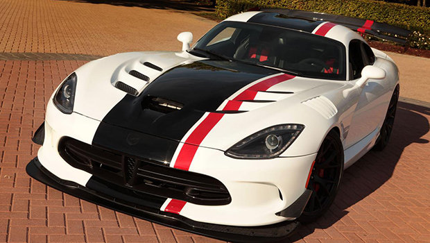 Dodge mostra Challenger, Charger, Dart e Viper conceituais