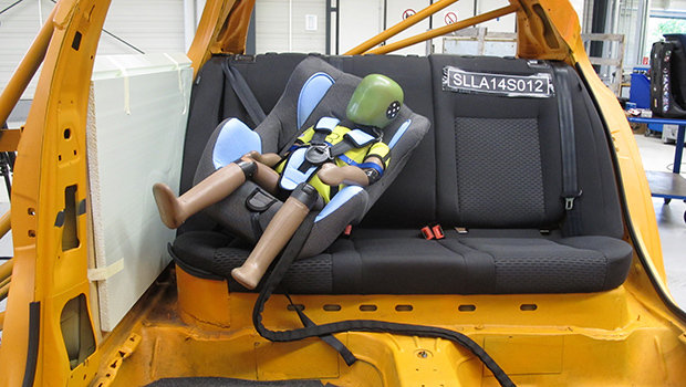 Cadeirinhas automotivas são mal avaliadas em teste
