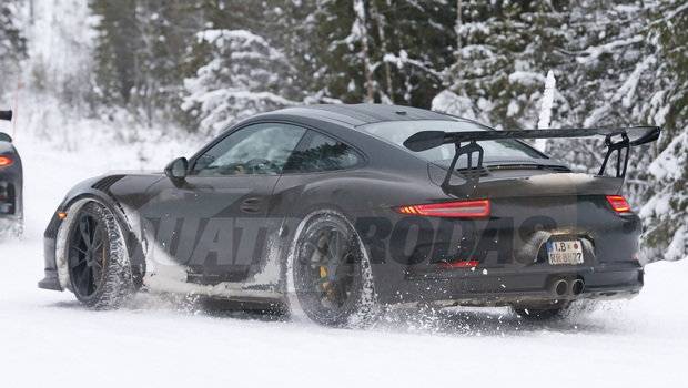 Vazam especificações do novo Porsche 911 GT3 RS