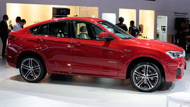 5658c78fcc505d1bd790e9e7bmw-x4-3.jpeg