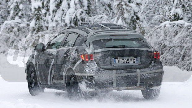 infiniti-q30-winter-9.jpeg infiniti-q30-winter-9.jpeg