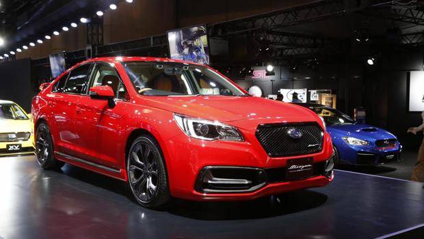 Subaru apresenta Legacy B4 Blitzen