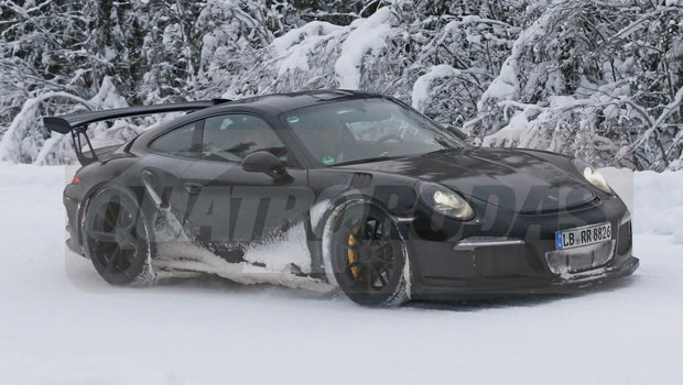 Porsche GT3 RS vai ganhar novo motor