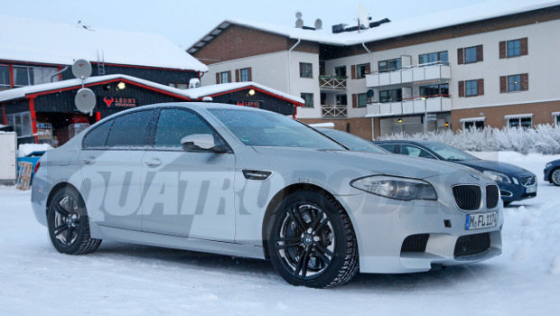BMW M5 é visto com tração integral