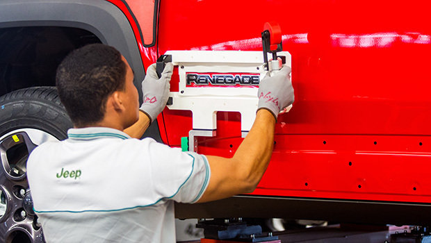 Jeep chega a 129 concessionárias no Brasil