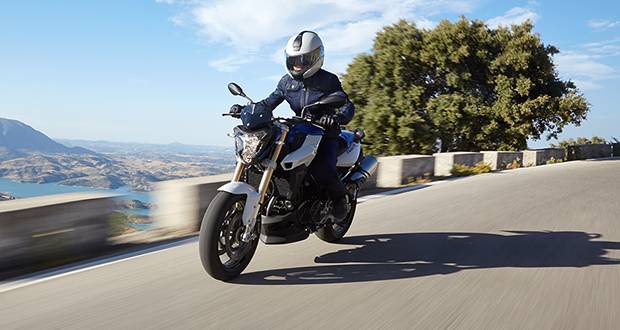 BMW lança F 800 R 2015 por R$ 37.900