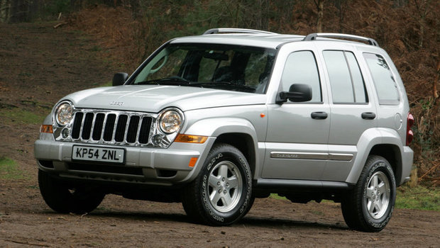 Fiat Chrysler anuncia recall do Dodge Durango e Jeep Cherokee