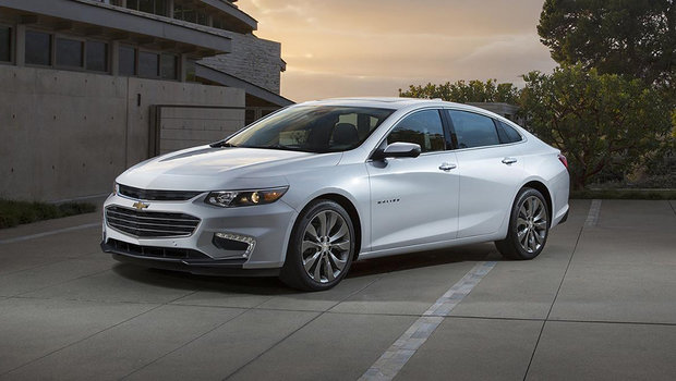 Chevrolet Malibu emagrece 136 kg em nova geração