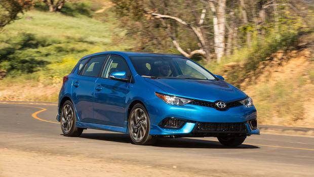 Scion iM é apresentado no Salão de Nova Iorque