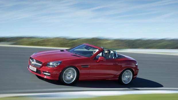 Mercedes SLK 2015 ganha nova motorização