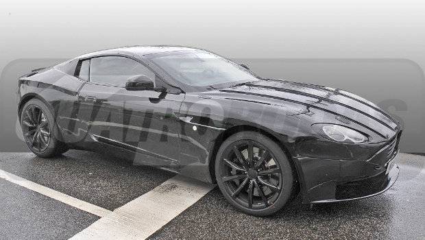 Flagra: Aston Martin DB11 é visto sem camuflagem