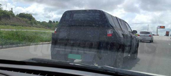 Fiat testa picape média no país