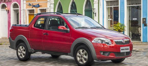 Fiat Strada Trekking Cabine Dupla 1.6 16V