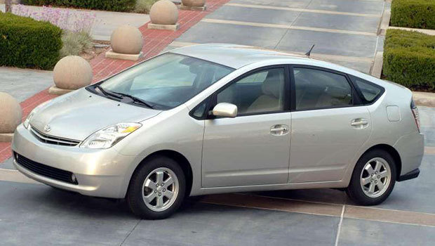 Toyota supera marca de 8 milhões de veículos híbridos