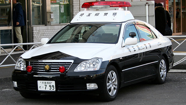 toyota-crown-police.jpeg