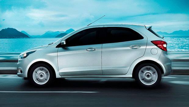 Ford Ka e Ka+ estão mais recheados na linha 2016