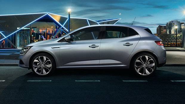 Renault padroniza visual de sua gama com novo Mégane