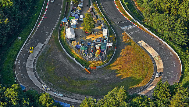 1_luftaufnahme_nordschleife_copyright_by_robert_kah_-_imagetrust.jpeg