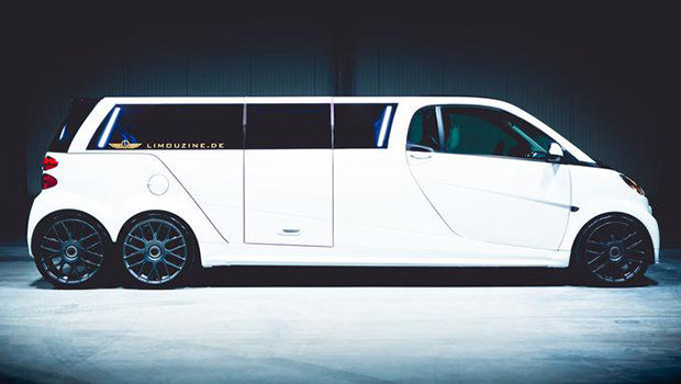 Empresa alemã cria limusine a partir de um Smart ForTwo