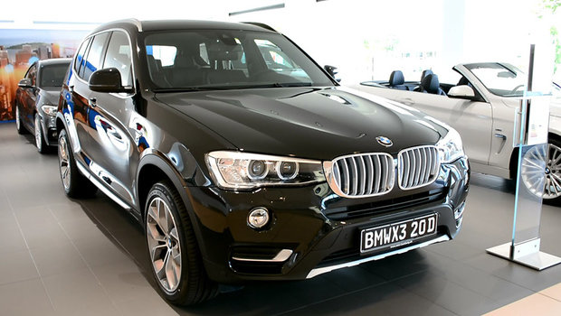 BMW também é acusada de alterar emissões de carro a diesel; empresa nega