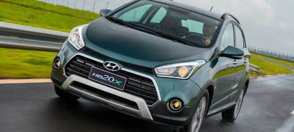 Novo Hyundai HB20X chega por R$ 55.395