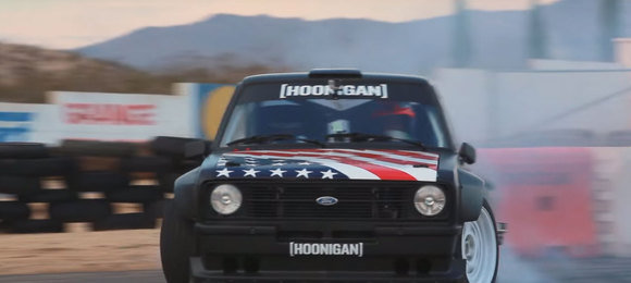 Veja o Escort 1978 de Ken Block em ação