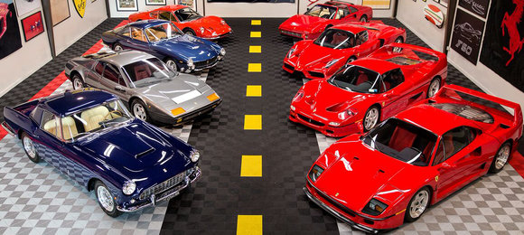 Uma coleção de Ferrari raras está à venda por R$ 45 milhões
