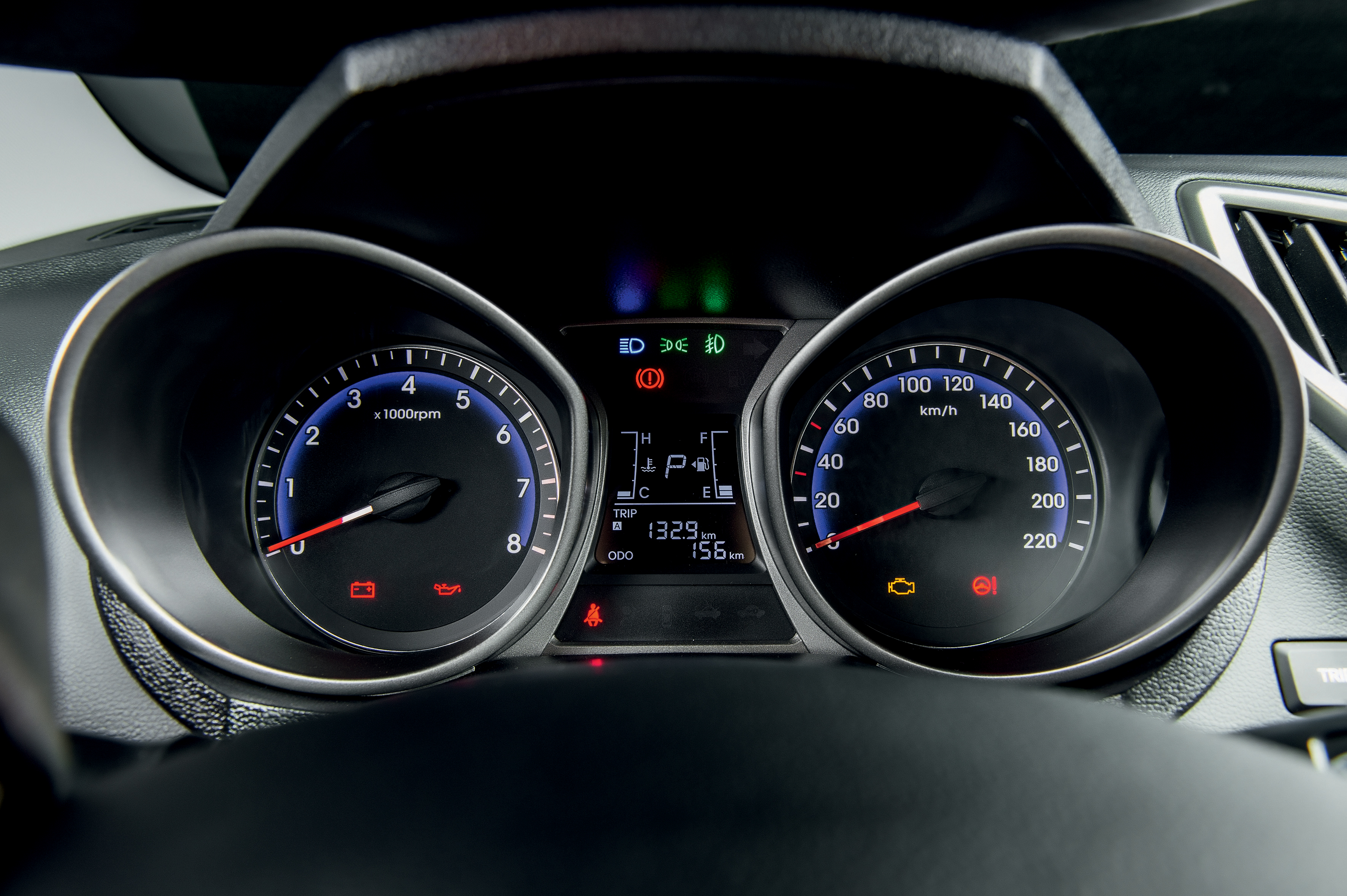 Hyundai HB20X Premium Autom&aacute;tico 04