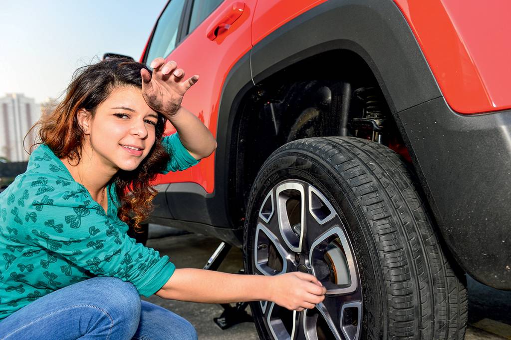 Trocando os pneus de Ka, HR-V, Renegade e S10