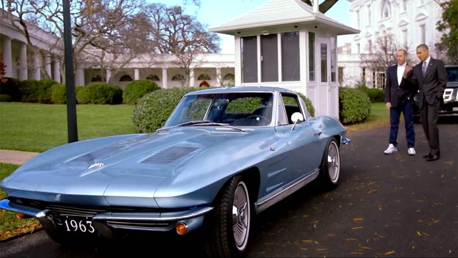 Humorista Jerry Seinfeld leva Barack Obama para dirigir Corvette