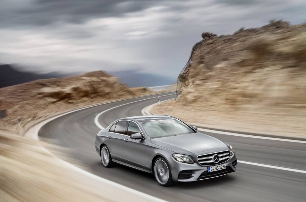 Mercedes-Benz apresenta nova geração do tecnológico Classe E
