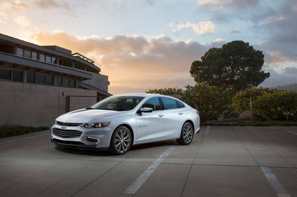 Novo Chevrolet Malibu pode vir para o Brasil
