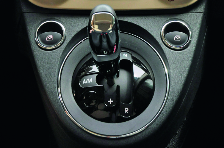 Fiat 500 - c&acirc;mbio Dualogic