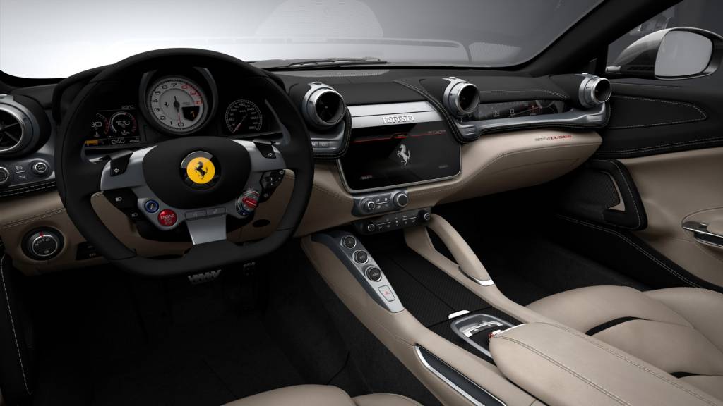 Ferrari GTC4Lusso 6 Ferrari GTC4Lusso 6