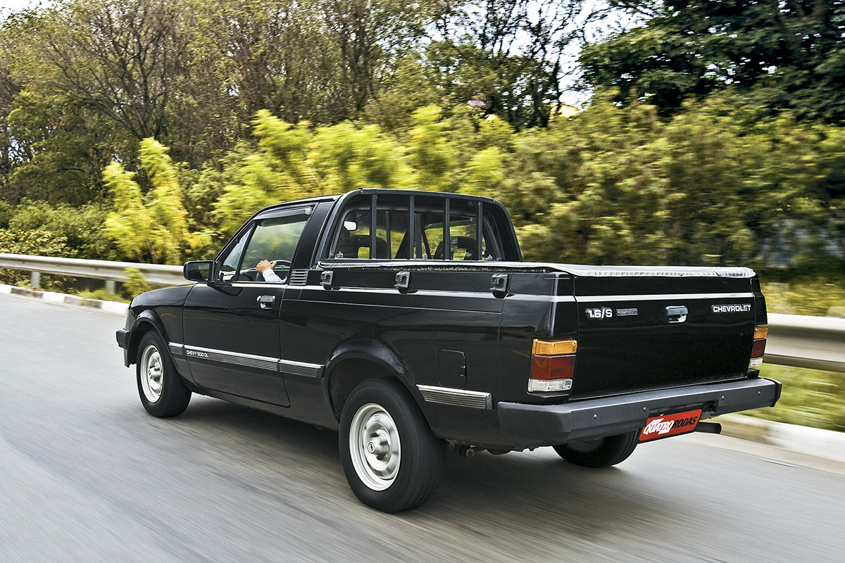 Picape do Chevette, Chevrolet Chevy 500 teve at&eacute; c&acirc;mbio autom&aacute;tico