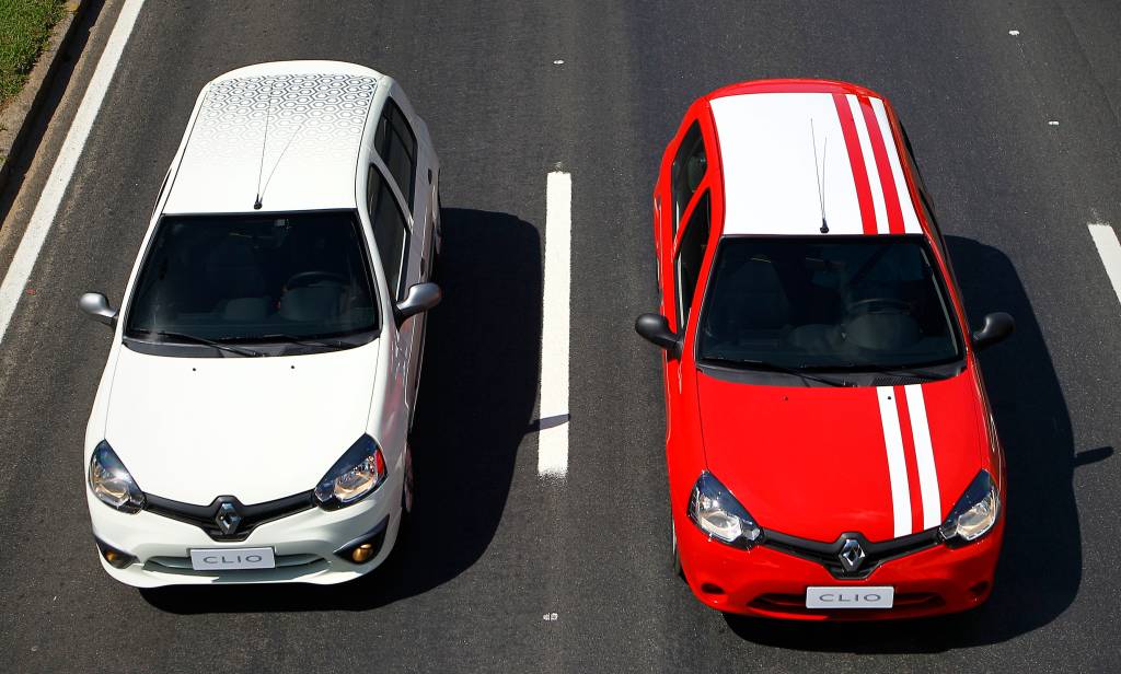 7 carros descontinuados lá fora – mas que ainda existem por aqui