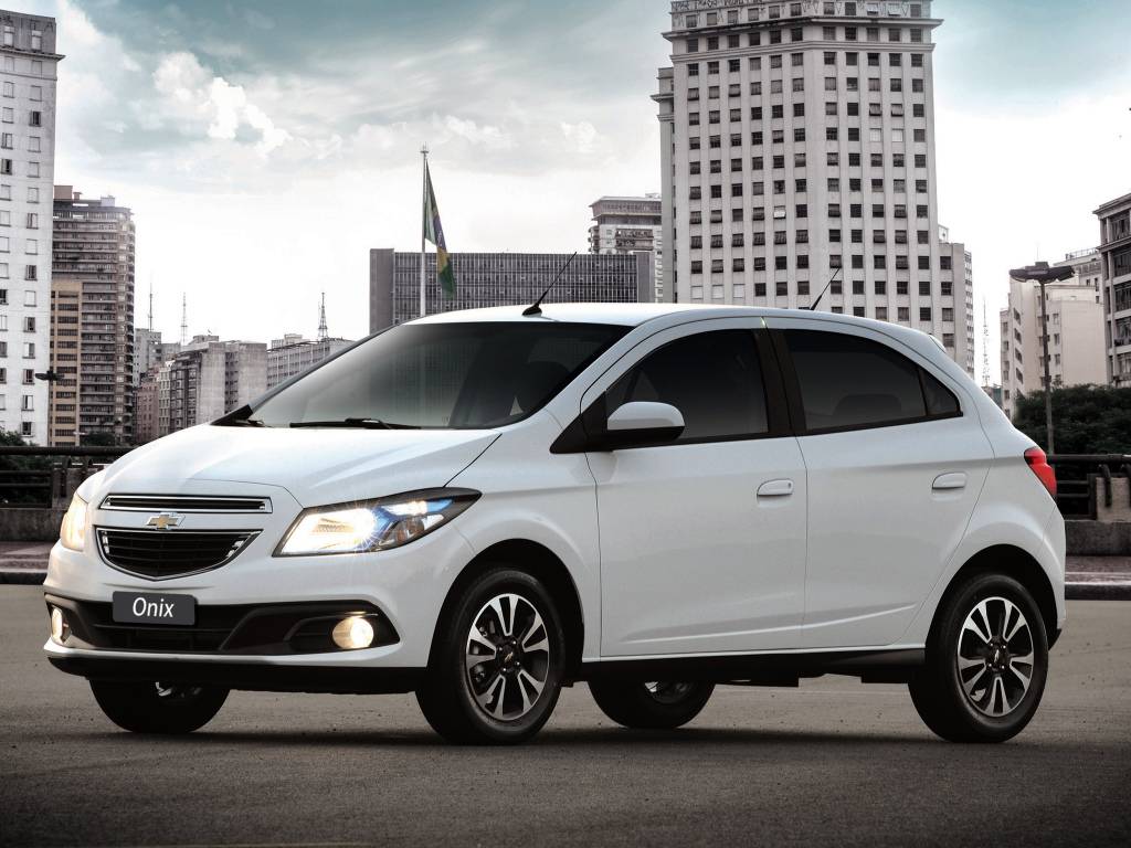 Nova plataforma de baixo custo da GM deve substituir Onix, Prisma e Classic