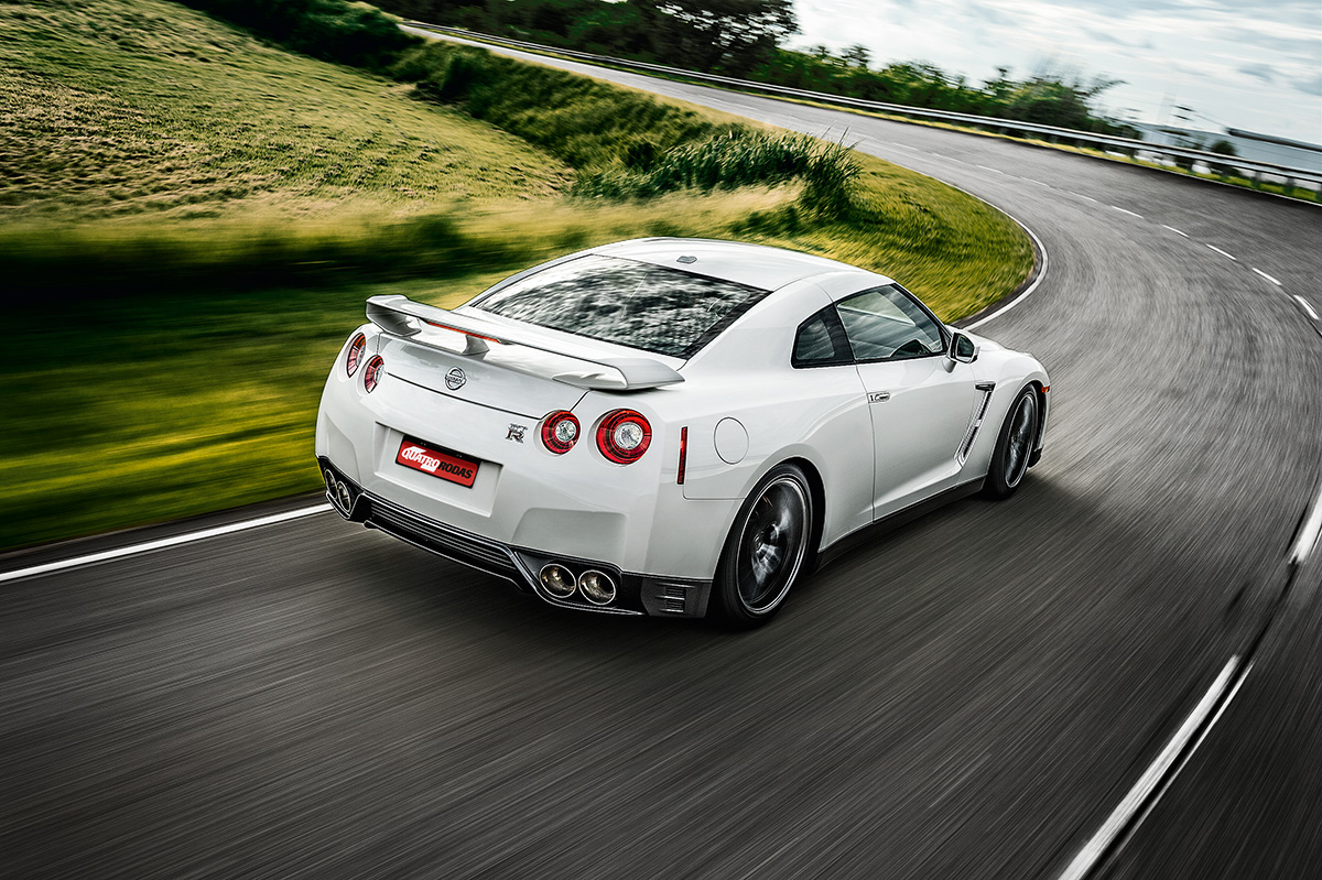 Nissan GT-R