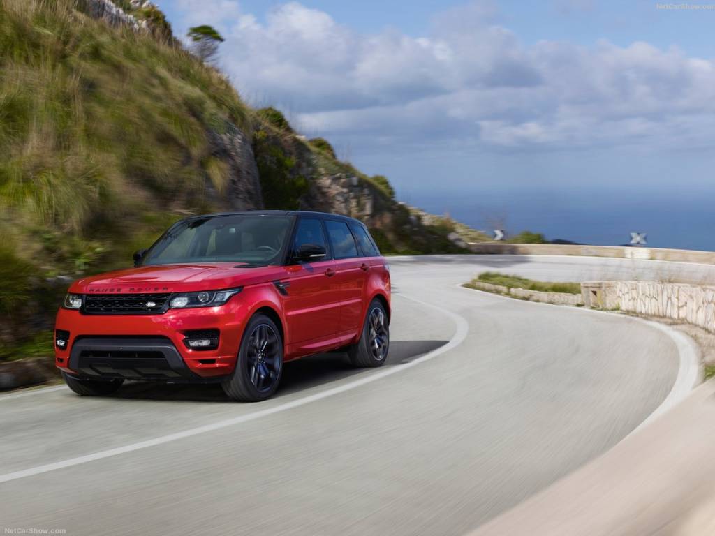 Range Rover deve lançar SUV cupê para encarar X6 e GLE