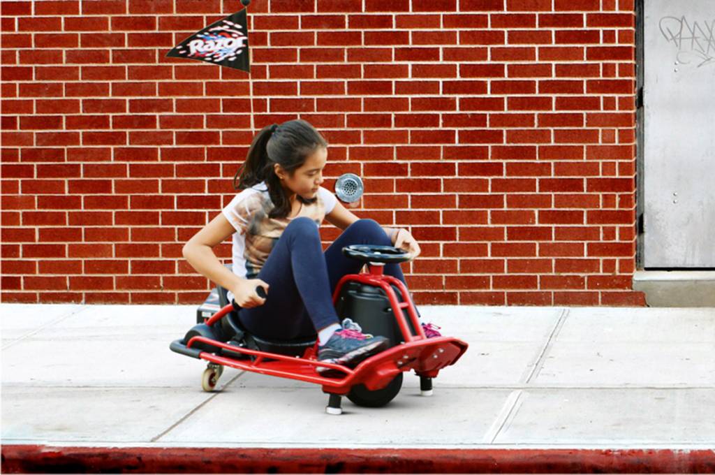 Crazy Cart: fazendo drifting dentro do prédio