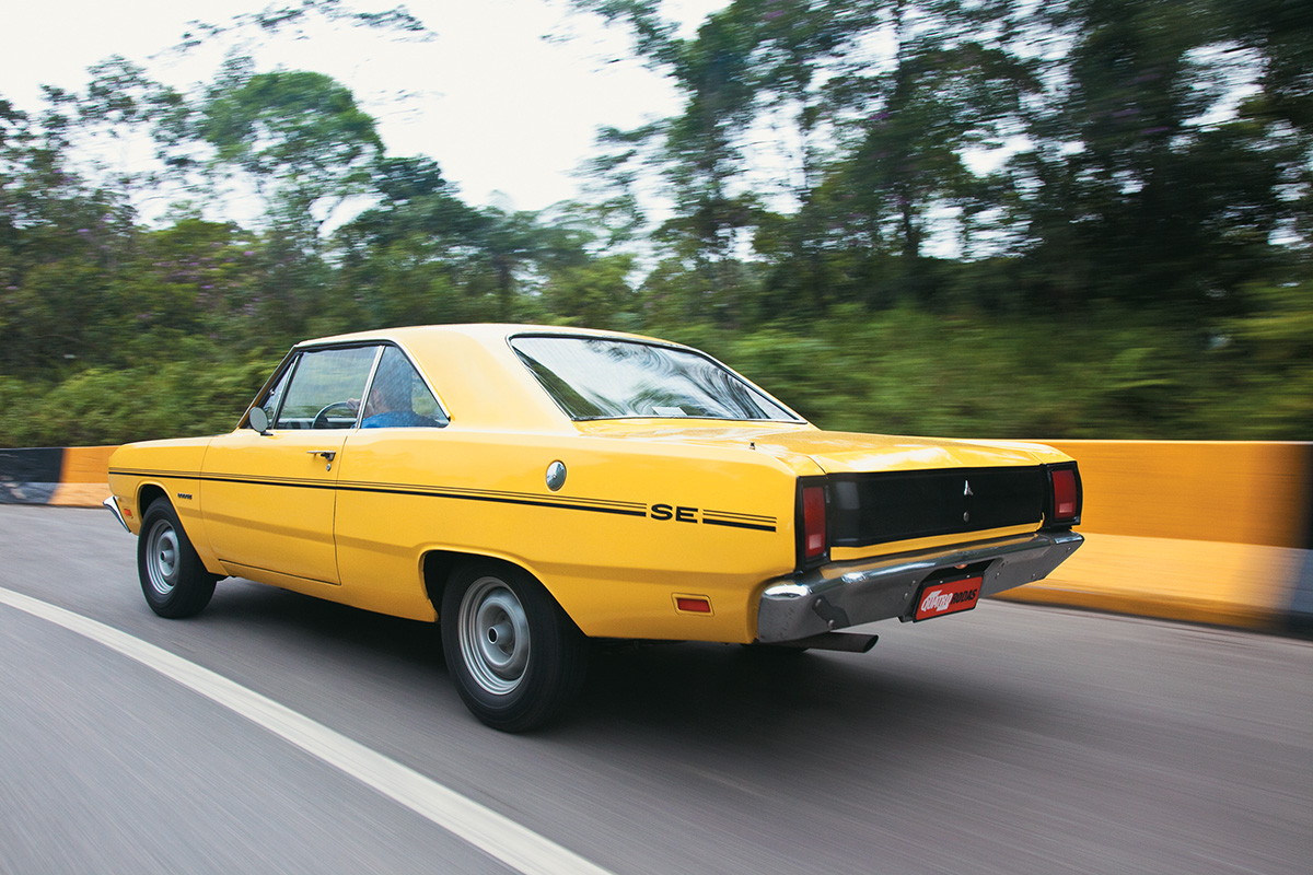 Dodge Dart SE