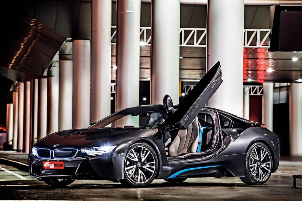 BMW i8