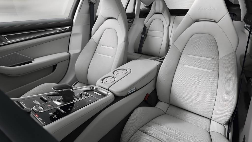 Novo Porsche Panamera 6 Novo Porsche Panamera 6
