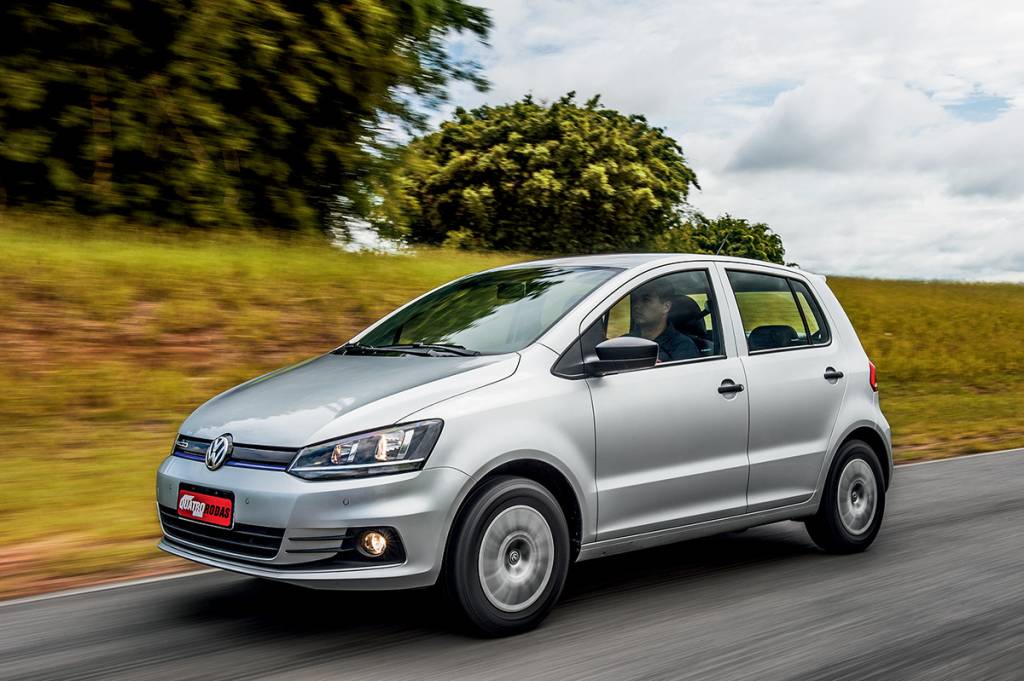 Volkswagen Fox 1.0 três cilindros Volkswagen Fox 1.0 três cilindros